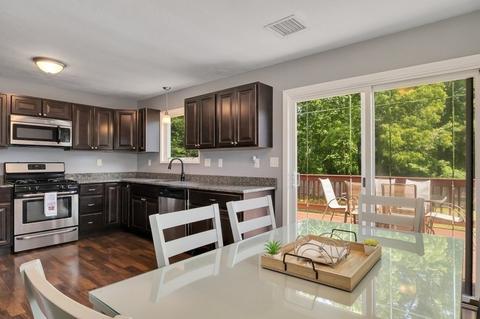 33 Brown St, Wareham, MA 02571 photo 1