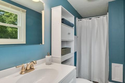 33 Brown St, Wareham, MA 02571 photo 11