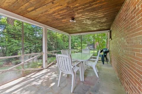 66 Chalmers St, Springfield, MA 01118 photo 30