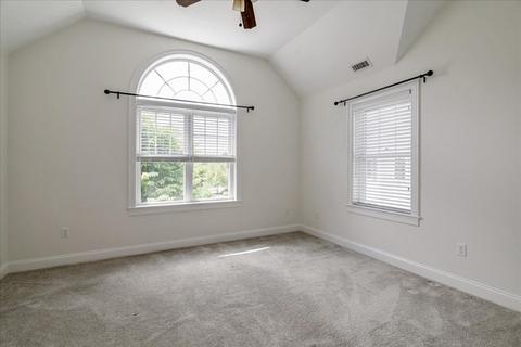 18 Pond View Ln, Beverly, MA 01915 photo 32