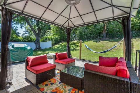 8 Edith Rd, Framingham, MA 01701 photo 18