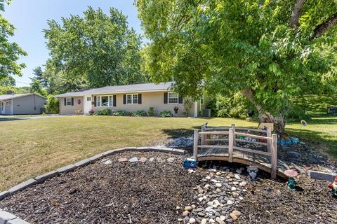 8 Edith Rd, Framingham, MA 01701 photo 2