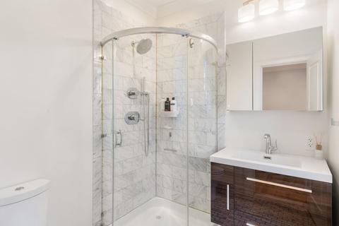 142 Fuller St #2, Brookline, MA 02446 photo 9
