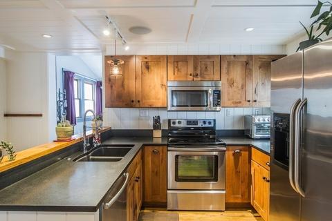 8 Chapel St, Ashburnham, MA 01430 photo 19