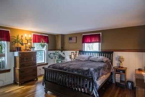 8 Chapel St, Ashburnham, MA 01430 photo 16