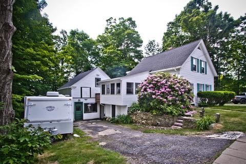 8 Chapel St, Ashburnham, MA 01430 photo 1