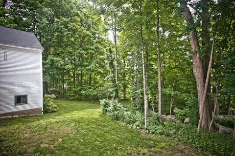 8 Chapel St, Ashburnham, MA 01430 photo 5