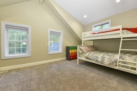 215 Washington St, Reading, MA 01867 photo 16