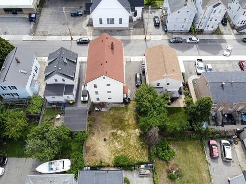 217 Harrison St, Fall River, MA 02723 photo 4