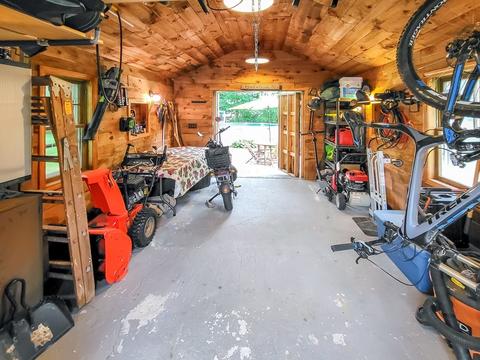77 Olean St, Worcester, MA 01602 photo 8