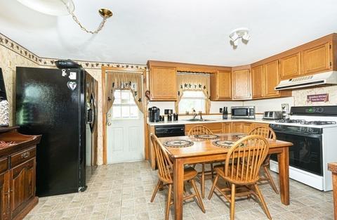11 Willow St, Worcester, MA 01603 photo 13