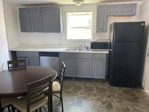 251 Plumtree Rd, Springfield, MA 01118 photo 5