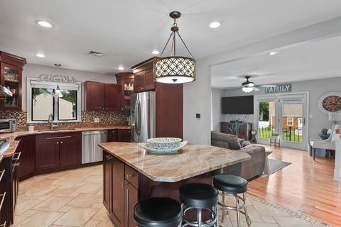 137 Ridgecrest Rd, Fall River, MA 02720 photo 9