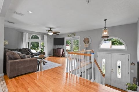 137 Ridgecrest Rd, Fall River, MA 02720 photo 12