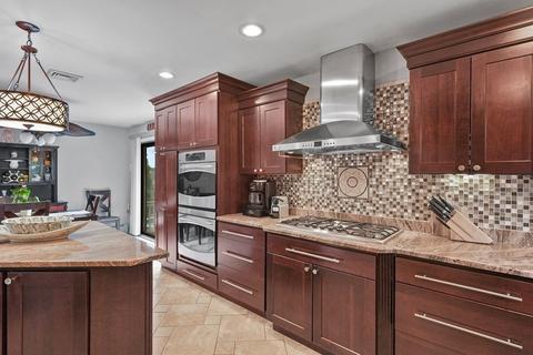 137 Ridgecrest Rd, Fall River, MA 02720 photo 6