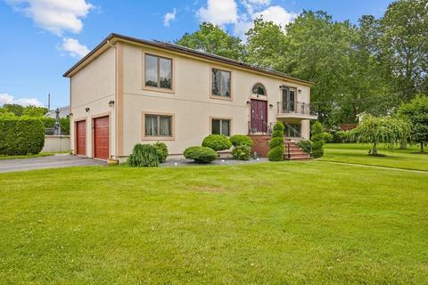 137 Ridgecrest Rd, Fall River, MA 02720 photo 1