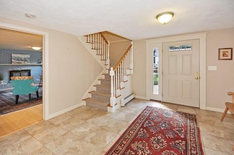 9 Pond View Dr, Acton, MA 01720 photo 3