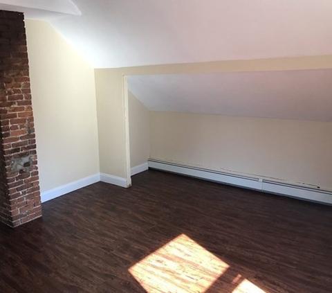 19 Lodi St, Worcester, MA 01608 photo 7