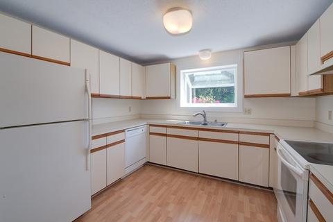 129 Shellback Way #129, Mashpee, MA 02649 photo 4