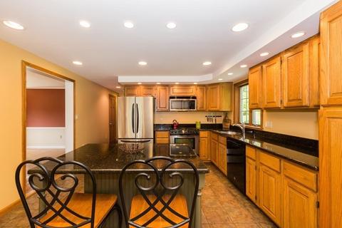 2 Stone Ter, Natick, MA 01760 photo 24