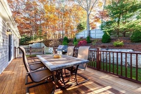 7 Miller Cir, Mashpee, MA 02649 photo 17