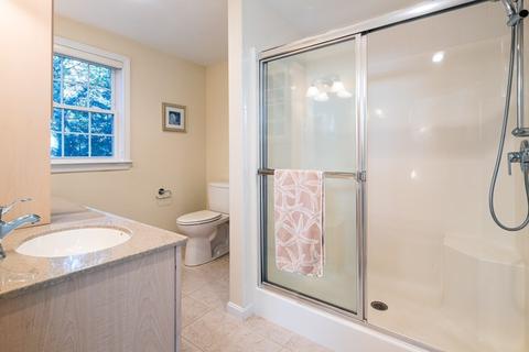 7 Miller Cir, Mashpee, MA 02649 photo 12