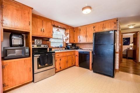 15 Sherman Rd, Dedham, MA 02026 photo 8