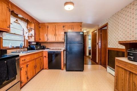 15 Sherman Rd, Dedham, MA 02026 photo 9