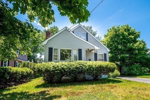 15 Sherman Rd, Dedham, MA 02026 photo 3