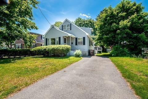 15 Sherman Rd, Dedham, MA 02026 photo 2