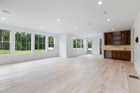 17 Centre St, Dover, MA 02030 photo 7