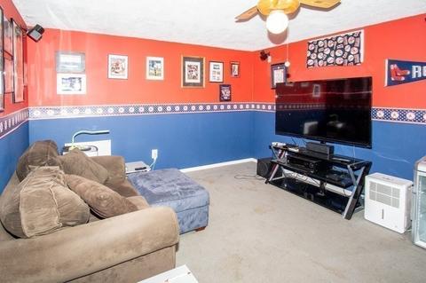 2059 Pleasant St, Fall River, MA 02723 photo 19