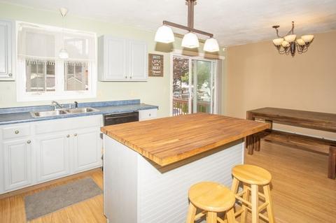 2059 Pleasant St, Fall River, MA 02723 photo 12