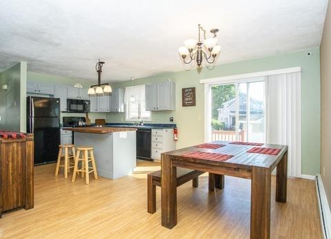 2059 Pleasant St, Fall River, MA 02723 photo 10