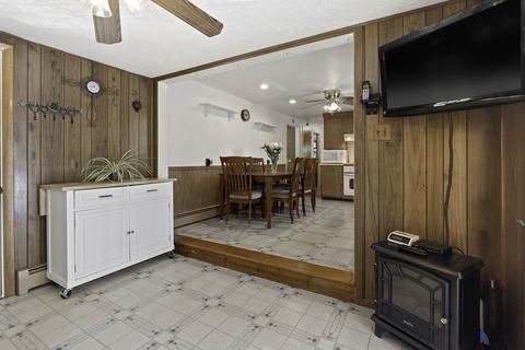 9 Windsor Rd, Beverly, MA 01915 photo 3