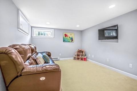 227 Hillcrest Rd, Needham, MA 02492 photo 25