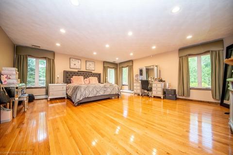 163 Highcrest Rd, Fall River, MA 02720 photo 33