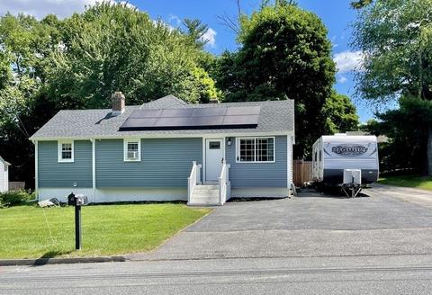 7 Walter St, Worcester, MA 01609 photo 1