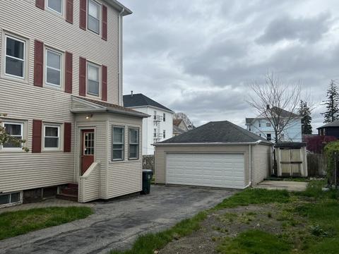 35 Earle St, Fall River, MA 02723 photo 16