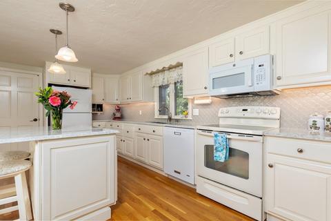 995 Bridge Rd, Eastham, MA 02642 photo 15