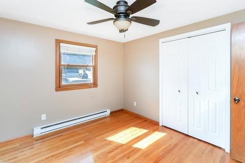 14 Perry St, Chicopee, MA 01013 photo 17