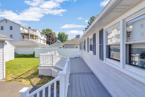 14 Perry St, Chicopee, MA 01013 photo 25