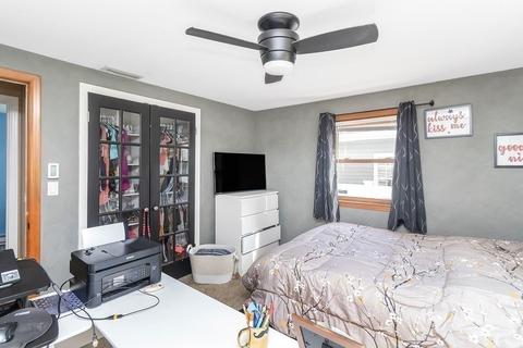 14 Perry St, Chicopee, MA 01013 photo 13