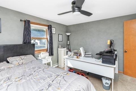 14 Perry St, Chicopee, MA 01013 photo 12