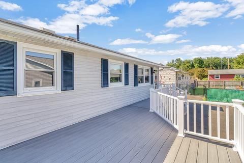 14 Perry St, Chicopee, MA 01013 photo 28