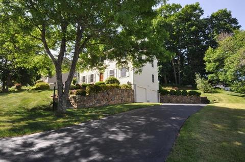 10 Dettling Rd, Maynard, MA 01754 photo 2