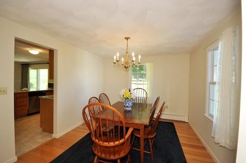 10 Dettling Rd, Maynard, MA 01754 photo 9
