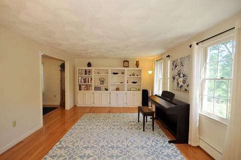 10 Dettling Rd, Maynard, MA 01754 photo 6