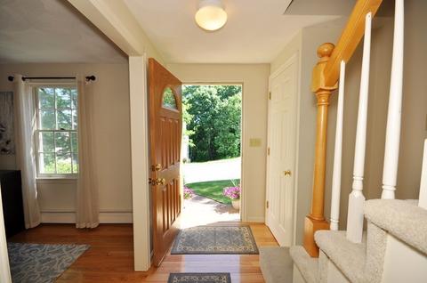 10 Dettling Rd, Maynard, MA 01754 photo 4