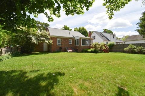 74 Ashbrook St, Springfield, MA 01118 photo 17